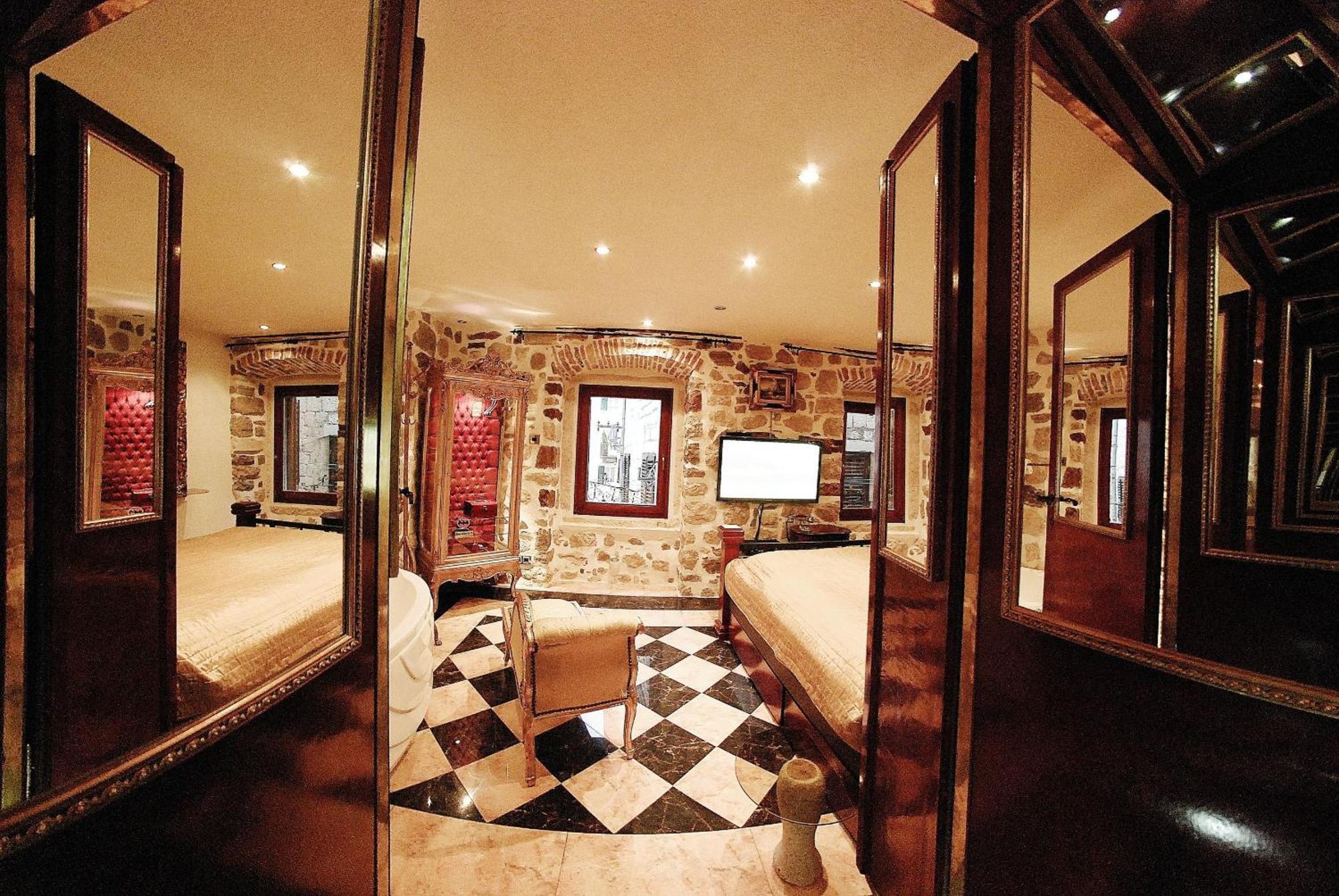 Cattaro Royale Apartment Exterior photo